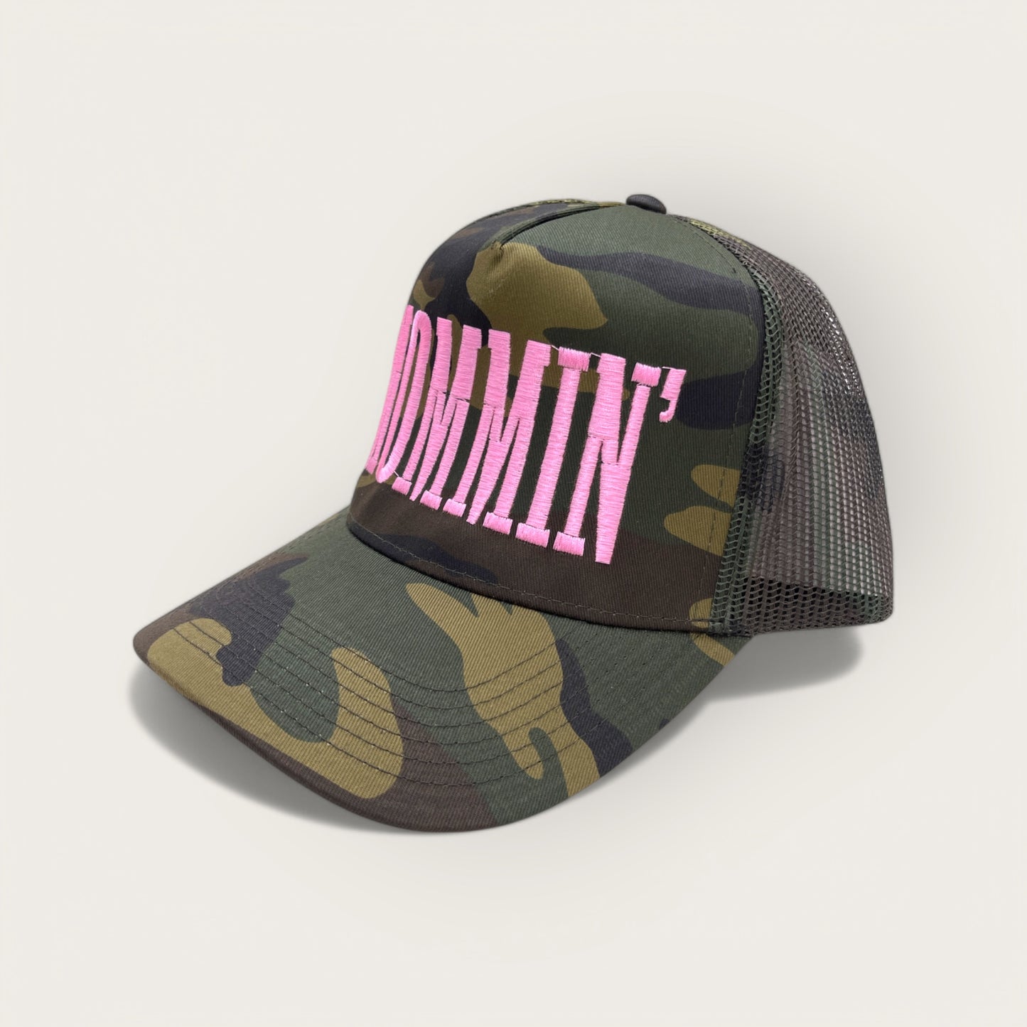 Mommin' Classic Trucker Hat | Camo/Pink
