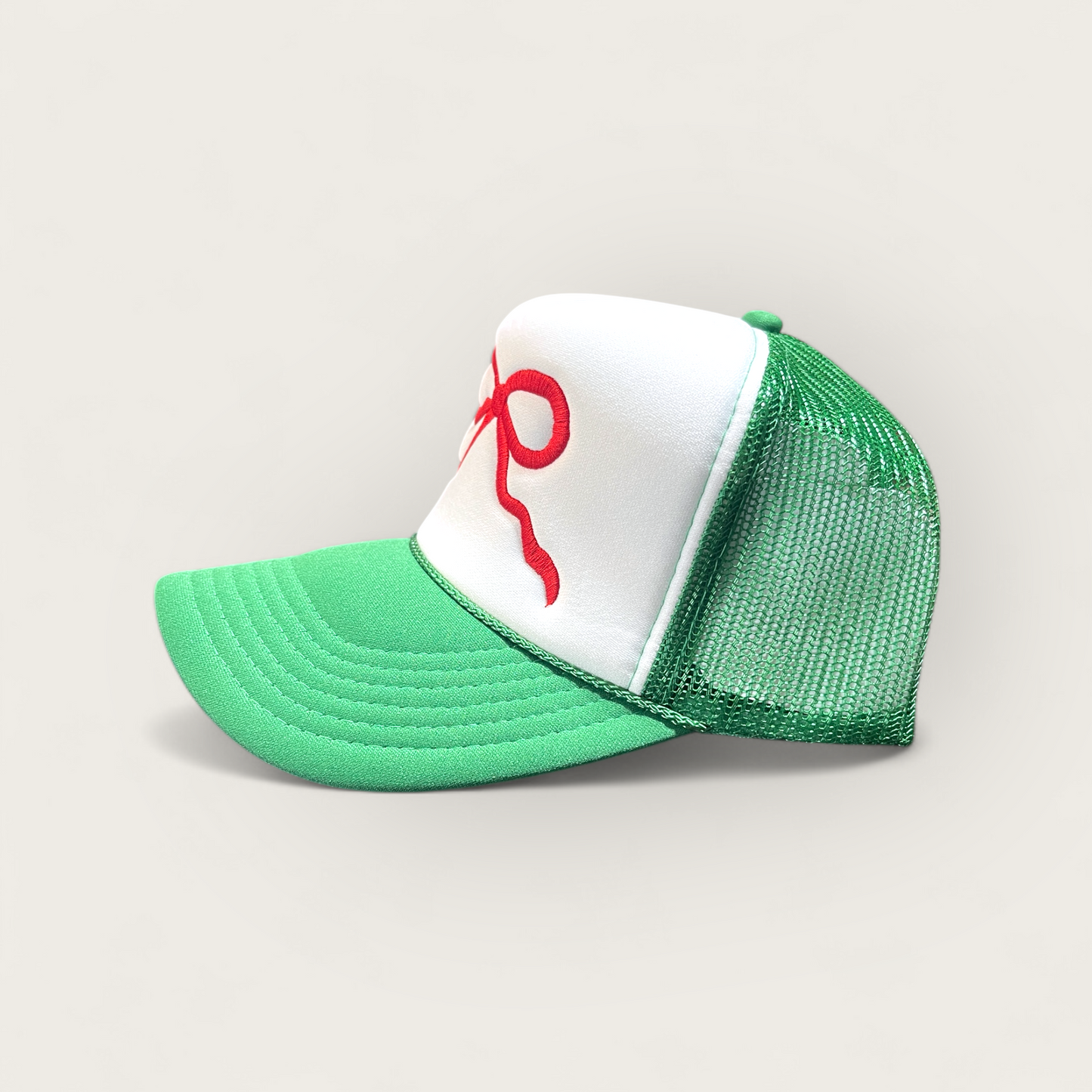 Christmas Bow Trucker Hat | Kelly/White