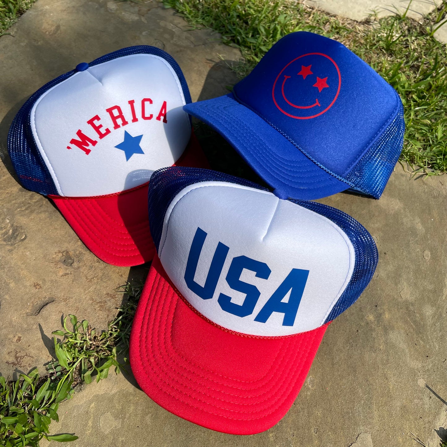 Patriotic Smiley Trucker Hat | Royal